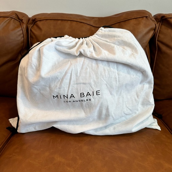 Mina Baie Kinney Backpack Designer Diaper Bag - Picture 9 of 12